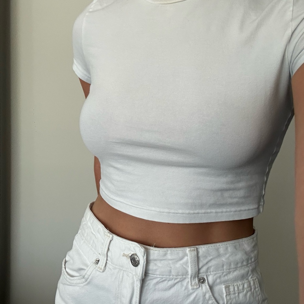 TNA Smooth White Crop Top Aritzia